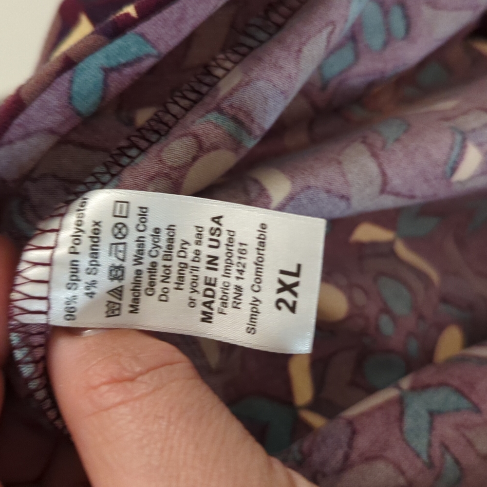 LuLaRoe 2xl Madison box pleat skirt with Pockets! - Picture 3 of 3